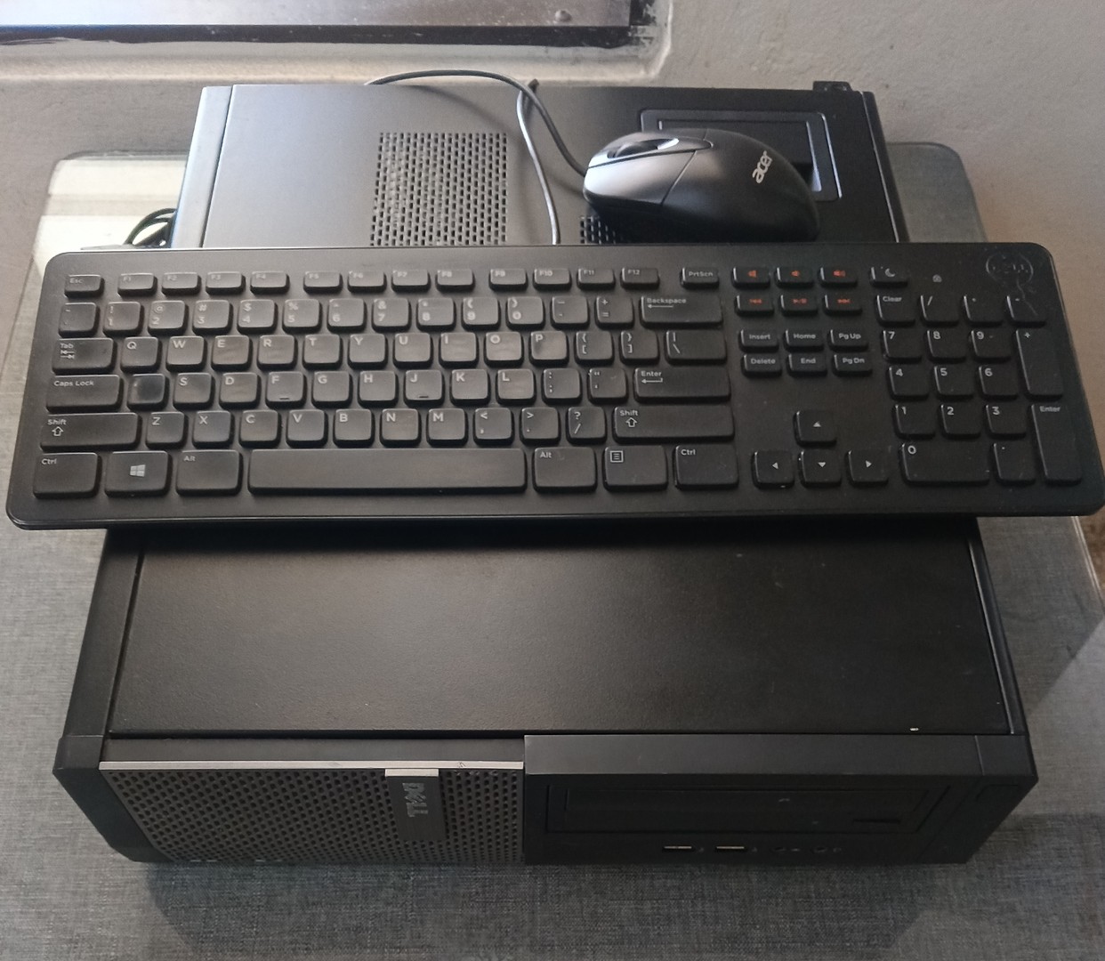 computadoras y laptops - CPU Dell Optiplex 5060 Core i5 8va Gen Oportunidad! 1
