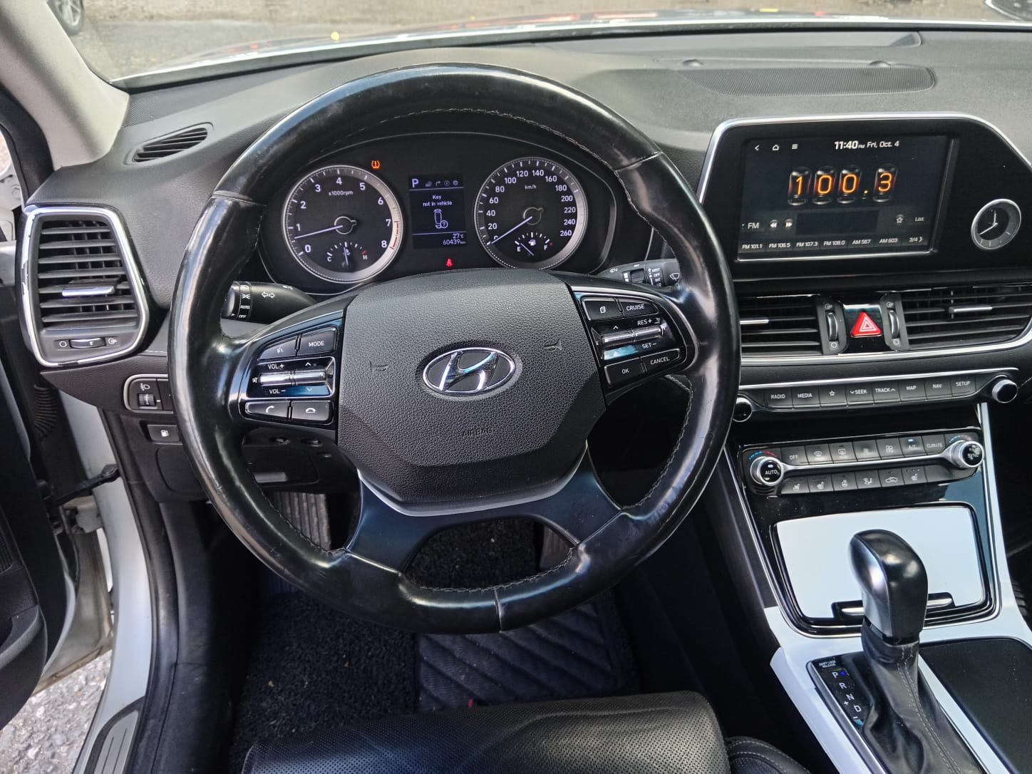carros - HYUNDAI GRANDEUR 2018 GRIS 5