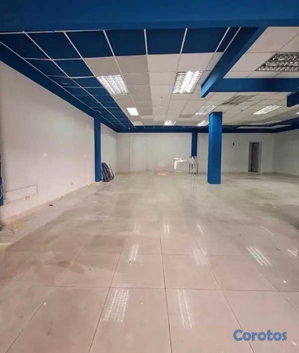 oficinas y locales comerciales - se alquila local  3