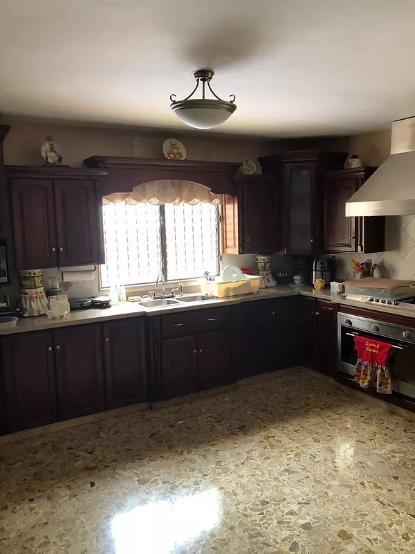 casas - Se vende casa en La Castellana 3