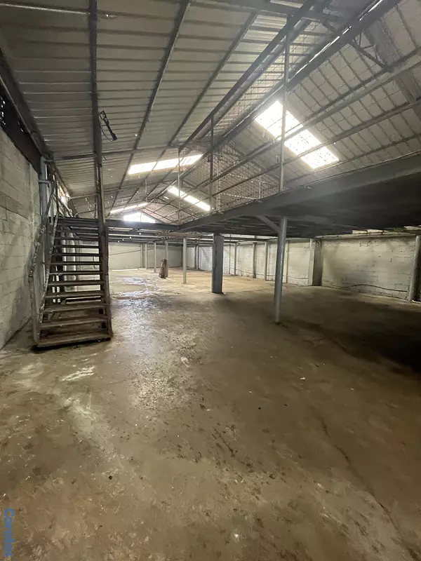 oficinas y locales comerciales - Alquiler nave comercial  7