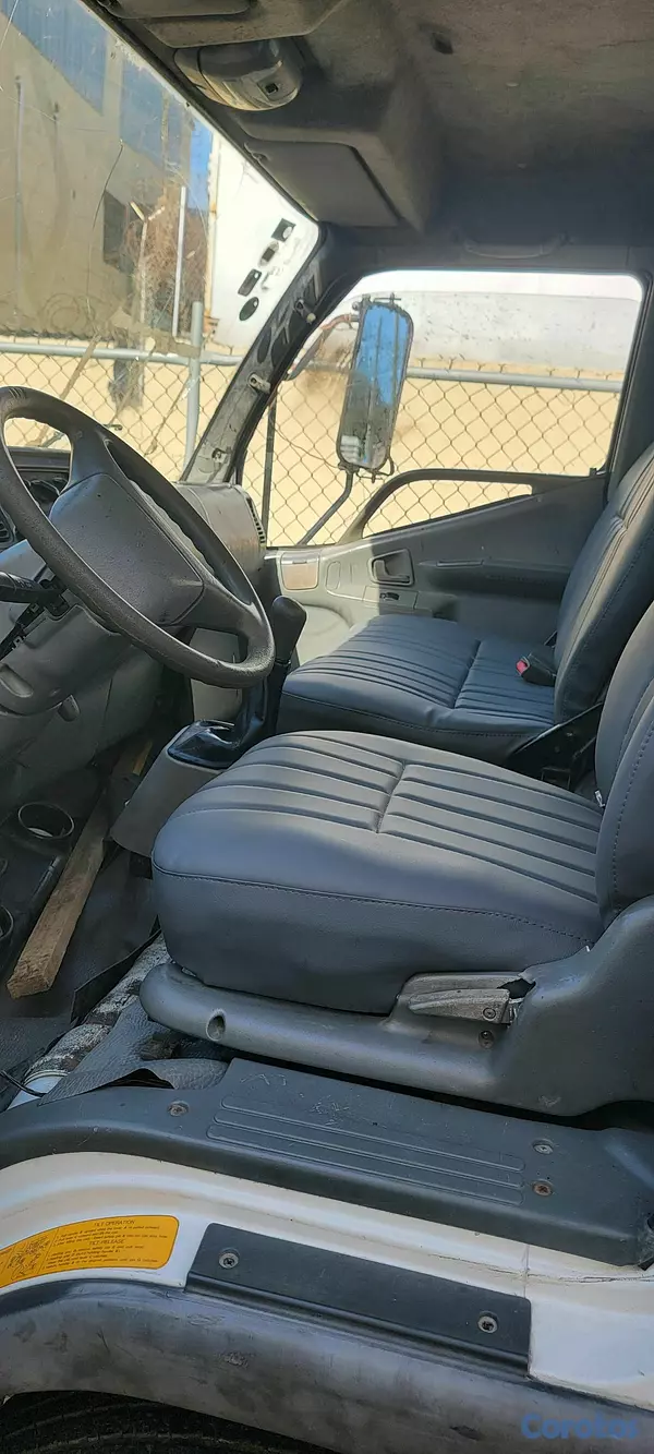 camiones y vehiculos pesados - CAMION MITSUBISHI CANTER 2001 7