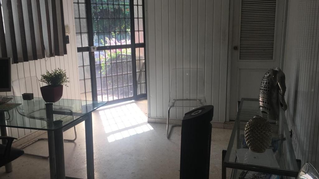 oficinas y locales comerciales - Se vende local comercial en Gazcue 4