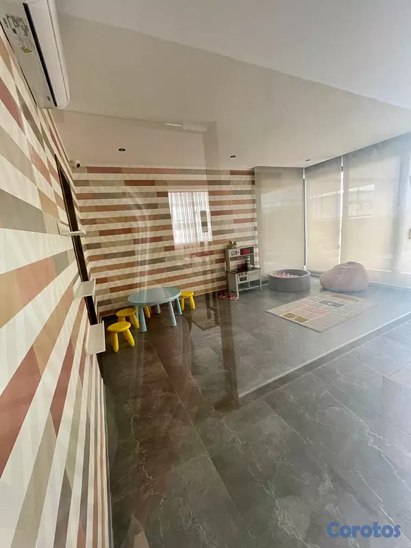 apartamentos - Apartamento en alquiler en Evaristo Morales – Dist 13