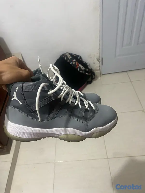 zapatos para hombre - Jordan 11 cool grey  2