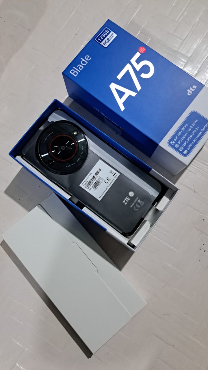 celulares y tabletas - ZTE BLADE A75 nuevo 0