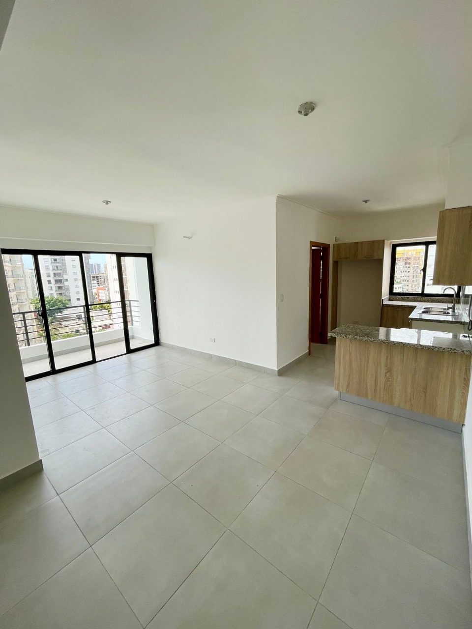 apartamentos - ALQUILER o VENTA: Apartamento  nuevo en Evaristo  9