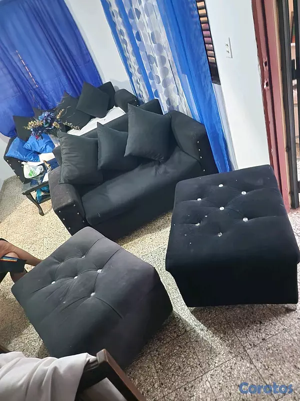muebles y colchones - un sofá y dos divans 2