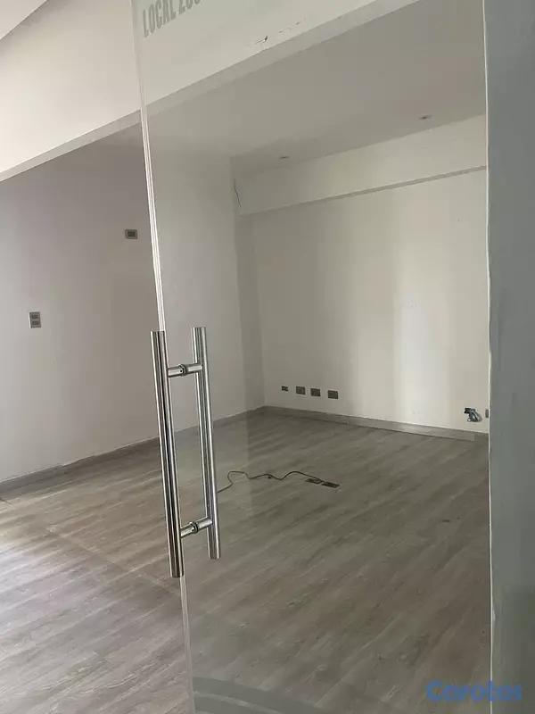 oficinas y locales comerciales - hermoso local en renta  4