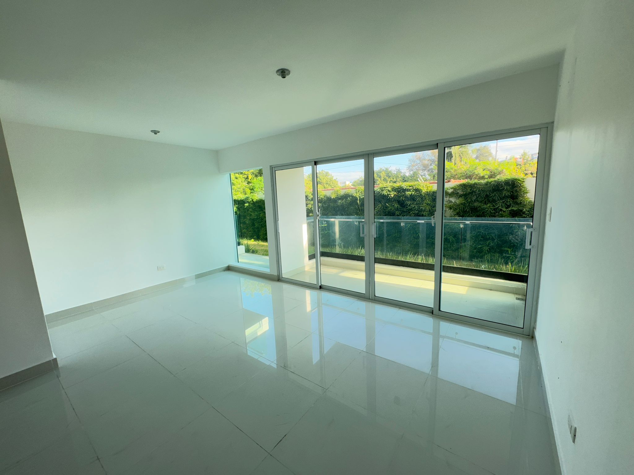 apartamentos - APARTAMENTO EN VENTA AV. HISPANOAMERICANA  7