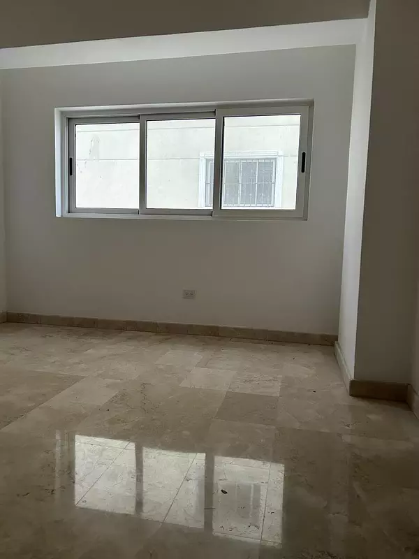 apartamentos - Vendo Apartamento de 3 habitaciones en Serralles  4
