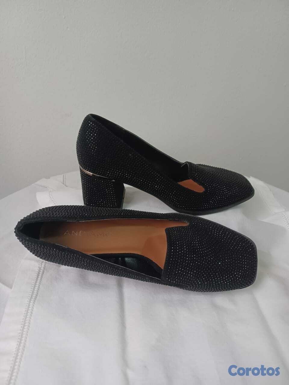 ropa para mujer - Zapatos en venta. 3
