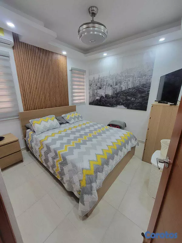 apartamentos - SE VENDE DE OPORTUNIDAD APARTAMENTO AMUEBLADO DE 3 HABITACIONES 1 PARQUEO  6