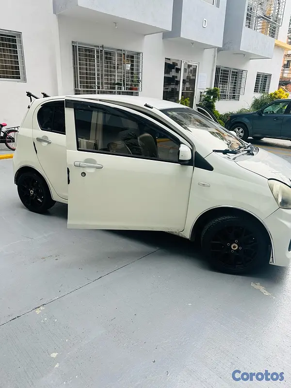 carros - Carro Daihatsu Mira 2015 12