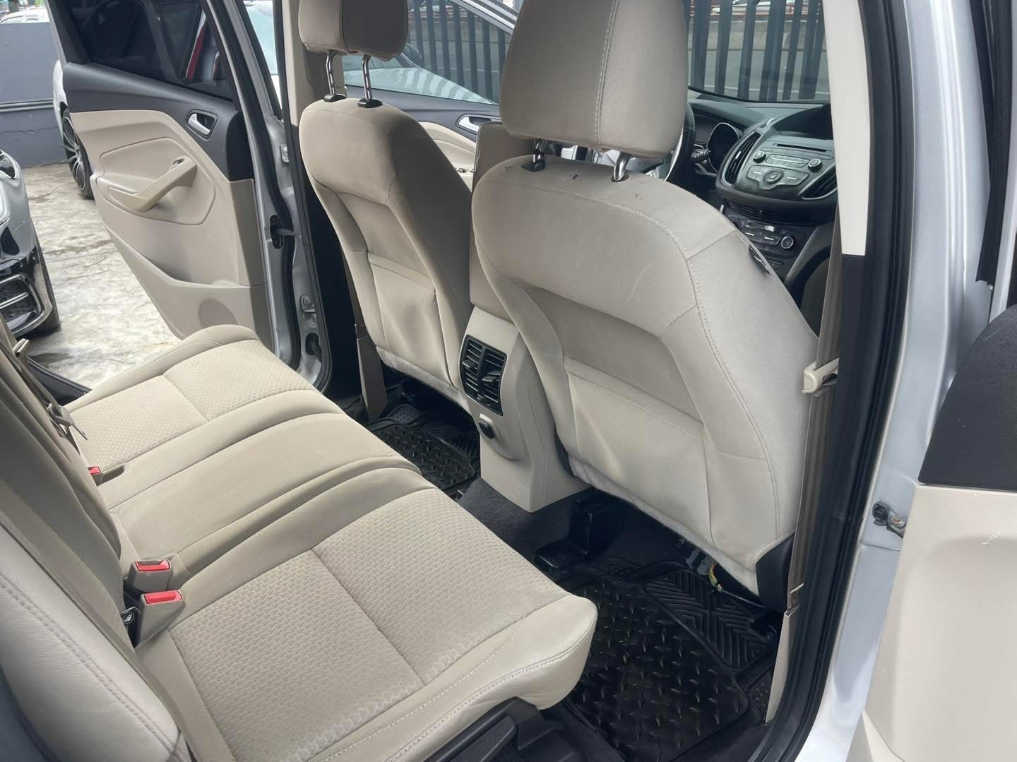 jeepetas y camionetas - FORD ESCAPE SEL 2017 5