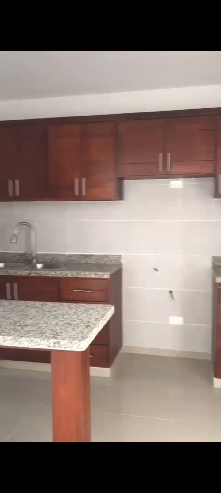 apartamentos - VENDO APARTAMENTO DE OPORTUNIDAD EN PANTOJA 3