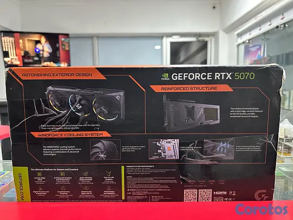 computadoras y laptops - GIGABYTE GeForce RTX 5070 Gaming OC 12G
 2