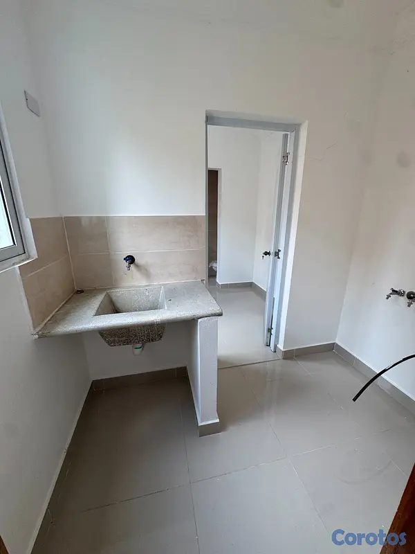 Proyectos - Apartamentos Nuevos en Vista Hermosa – Listos para 14