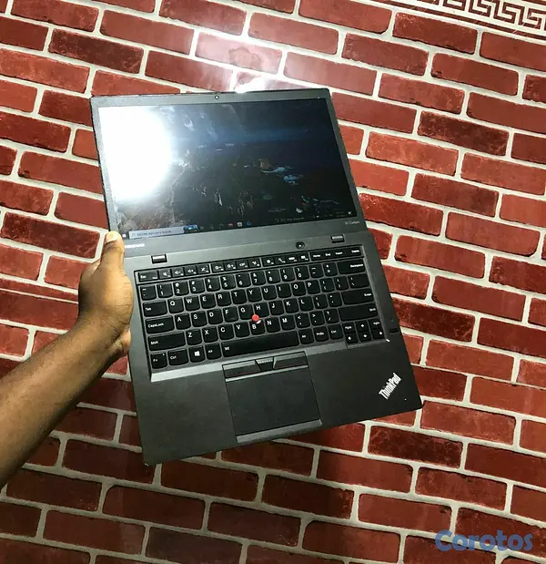 computadoras y laptops - Laptop LENOVO  6