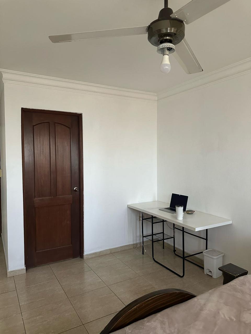 apartamentos - Vendo apartamento en gazcue con derecho a techo  2
