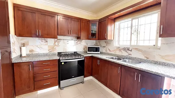 casas - venta de casa en Reparto los tres ojos Santo Domingo este  4