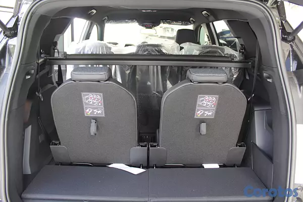 jeepetas y camionetas - Peugeot 5008 Allure 10