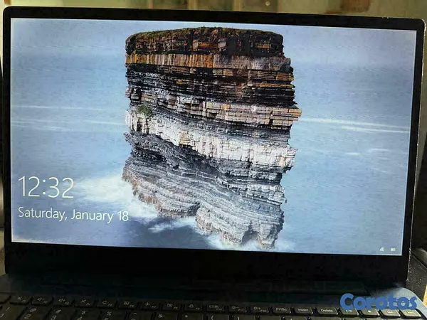 computadoras y laptops - Lenovo Ideapad 330S – Pantalla 15.6", Intel i3 7