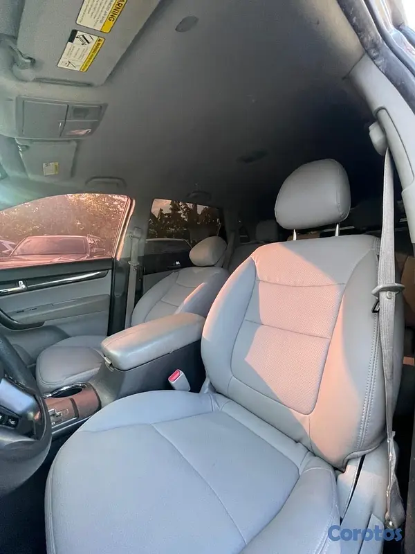 jeepetas y camionetas - Kia Sorento 2013  10