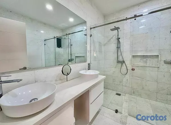 apartamentos - Venta de Apartamento en Paraiso 4
