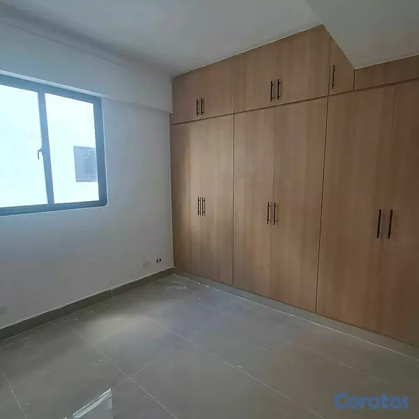 apartamentos - Apartamento en km.7 de Independencia 4to piso por escalera  6