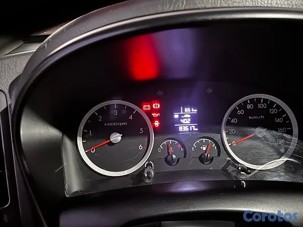 camiones y vehiculos pesados - Hyundai H100 2023 8