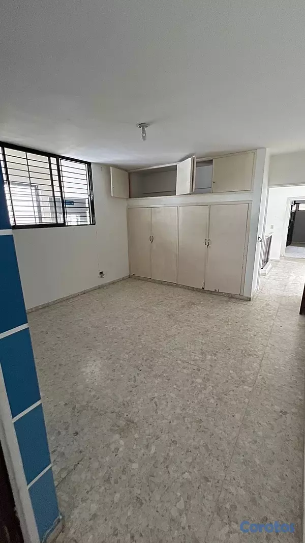 oficinas y locales comerciales - LOCAL COMERCIAL  6