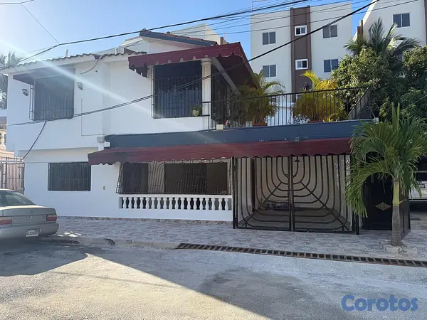 casas - Casa en alquiler, a 5 minutos de Carrefour, plaza Duarte,  6