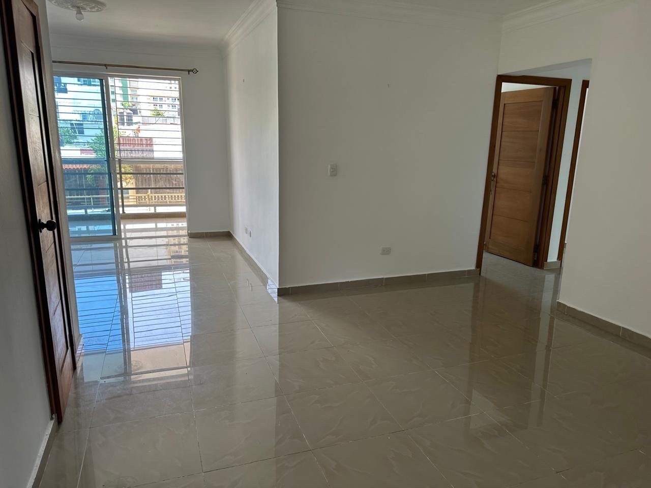 apartamentos - venta de apartamento en Alma Rosa 1 2do piso con 125mts Santo Domingo este   3