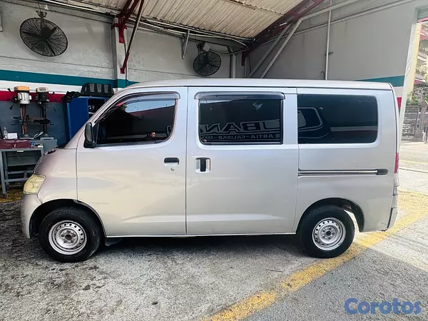 otros vehiculos - Toyota lite ace 2017 4