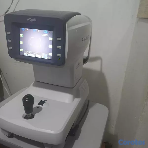 Salud y Equipamiento Médico - Vendo Autorrefractor con su mesa electrónica 1