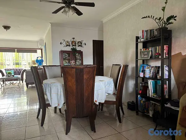 apartamentos - Ven y visita este Hermoso Apto que está ubicado en la. Av.Cayetano Germosèn  10