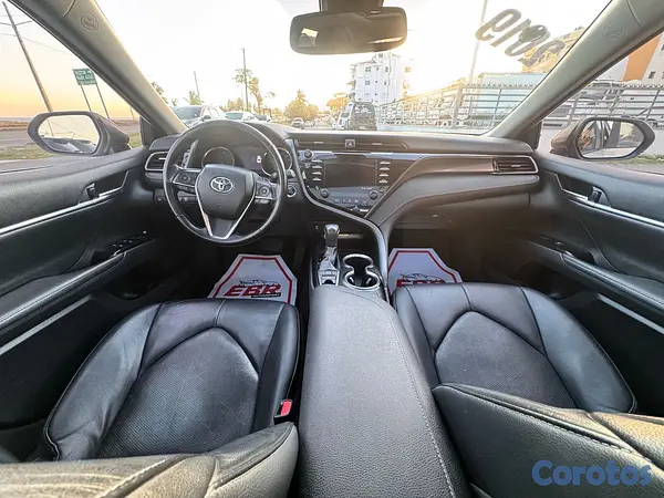 carros - Toyota Camry XSE 2019  4