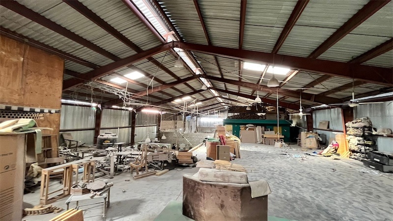 oficinas y locales comerciales - Nave céntrica en herrera 2