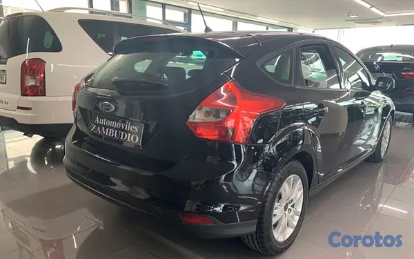 carros - Se vende Ford focus 2012 300000 negociable  2