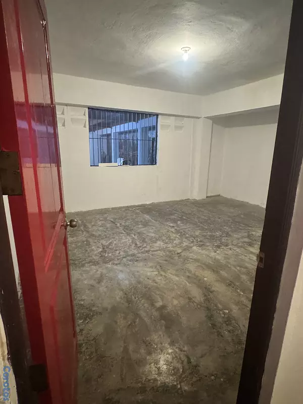 oficinas y locales comerciales - LOCAL COMERCIAL EN EVARISTO  4