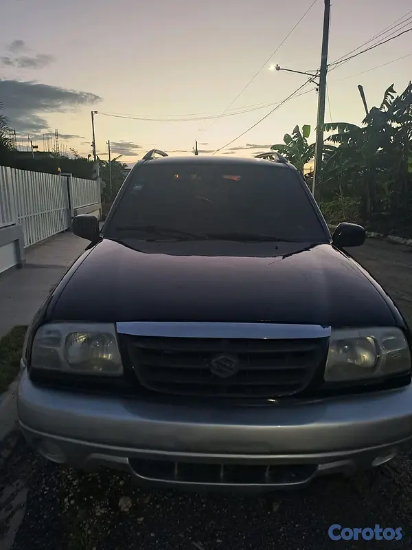 jeepetas y camionetas - Suzuki Vitara 20014x4  4