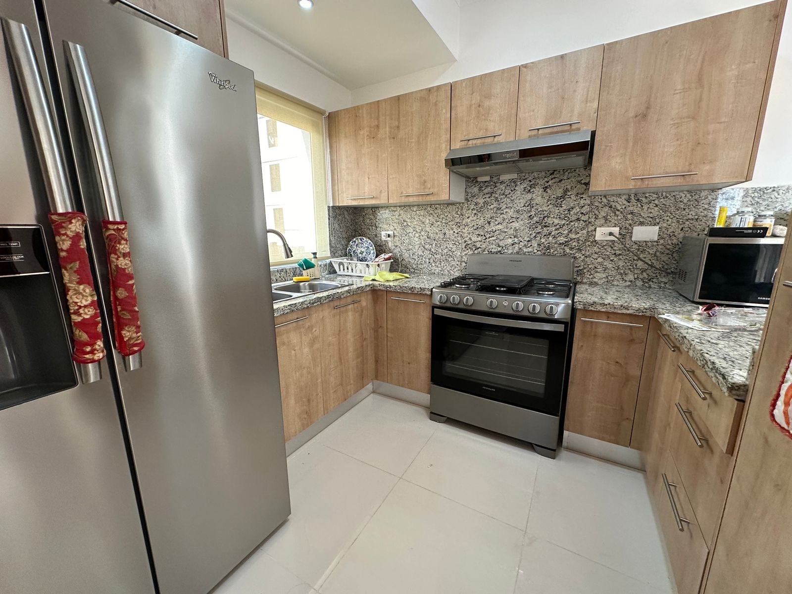 apartamentos - Alquiló piso 6 Renacimiento totalmente amueblado p 5