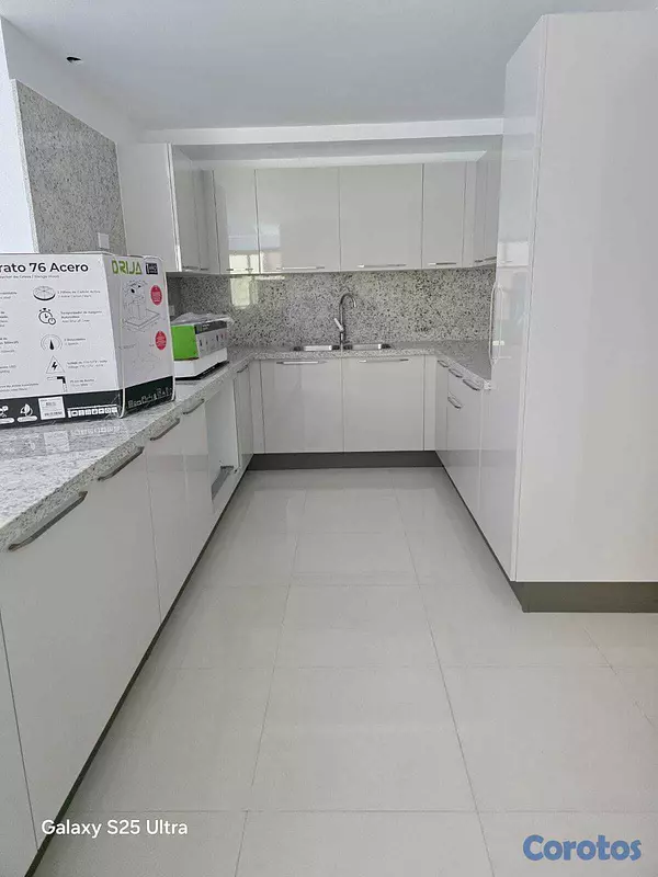 apartamentos - RENACIMIENTO PARA PAREJA O EJECUTIVO ESPECTACULAR APTO. A ESTRENAR, LUJOSA TORRE 6