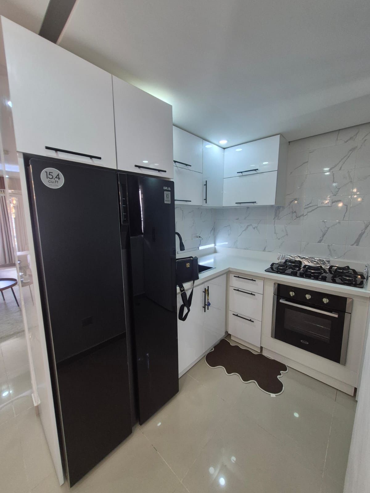 apartamentos - Se vende apartamento todo amueblado En STO Este 4