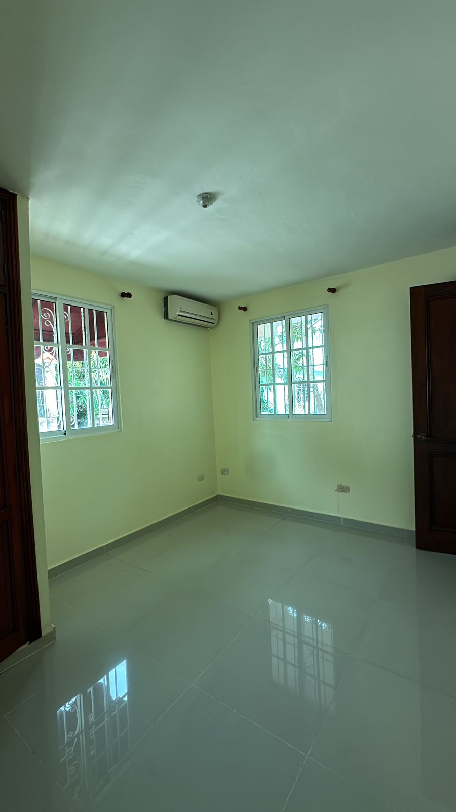 casas - Casa en venta con 4 Hab. piscina Mirador del este 7