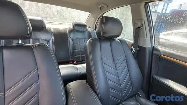 carros - Vendo Hiunday sonata 2010 8