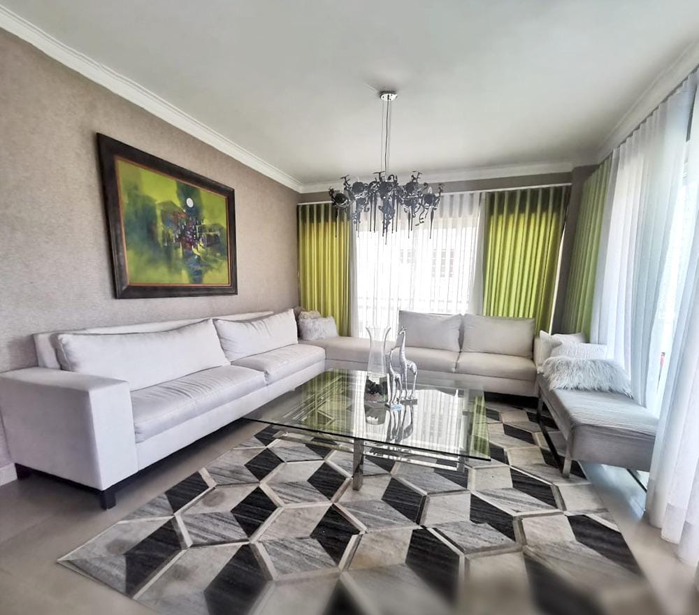 apartamentos - ALQUILO EN TORRE FAMILIAR APART. AMUEBLADO 3HAB. 7