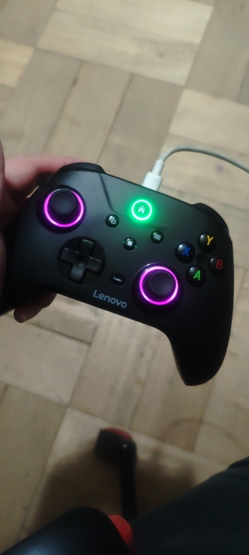 consolas y videojuegos - 🔱Control Inalambrico Lenovo S02 RGB para PC,Xbox, Swicth, iOS Nuevo 🔱 7