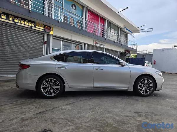carros - HYUNDAI GRANDEUR 2018 GRIS 10